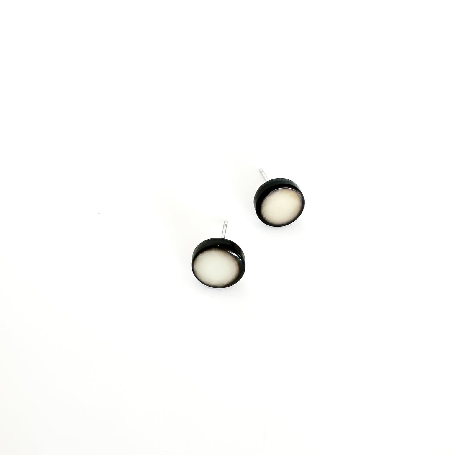 Modern colourful and organic design earrings, made with sustainable tagua nut / vegetable ivory